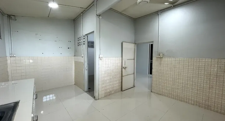 Продажа и аренда офис в Хатъяй, Songkhla