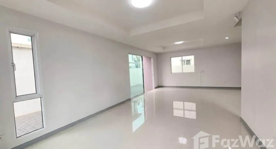 Продажа 3 спальни дом в Mueang Khon Kaen, Кхонкен
