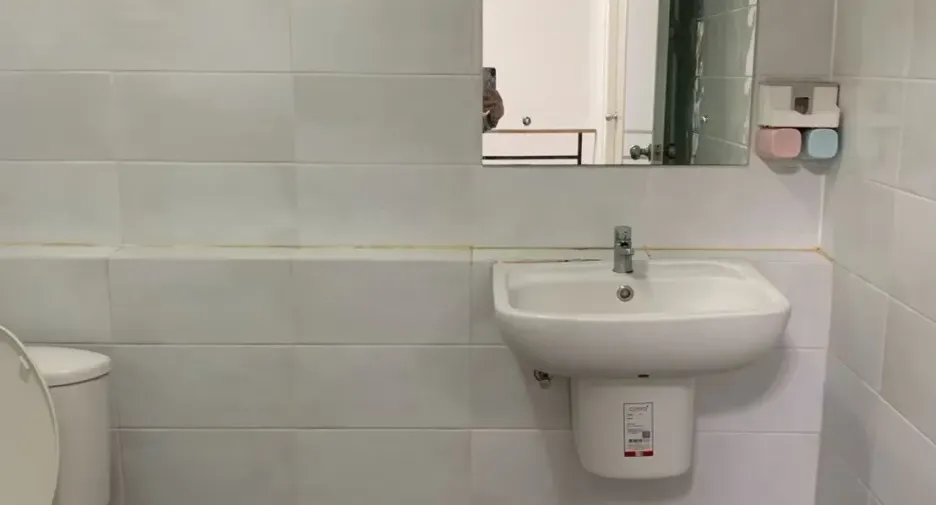Casa adosada en venta de 3 habitaciones en Khlong Luang, Pathum Thani