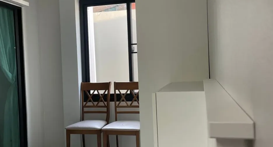 For rent 5 bedrooms house in Lam Luk Ka, Pathum Thani