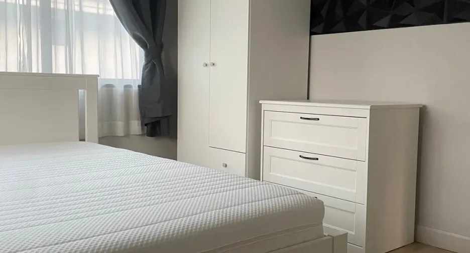 For rent 5 bedrooms house in Lam Luk Ka, Pathum Thani