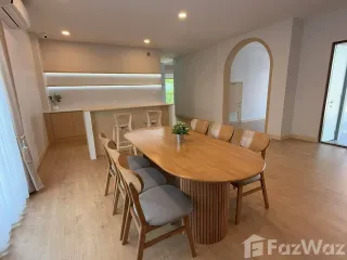 Casa en alquiler de 4 habitaciones en Sai Mai, Bangkok