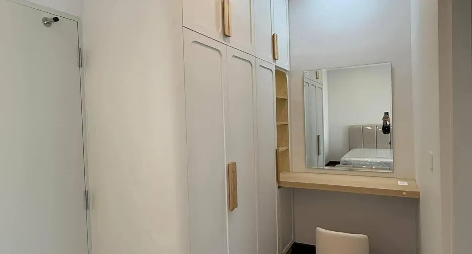 Casa en alquiler de 4 habitaciones en Sai Mai, Bangkok