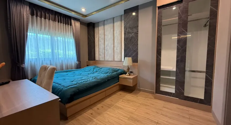 For rent and for sale 4 bedrooms house in Huay Yai, Pattaya