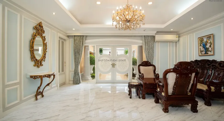 For rent and for sale 3 bedrooms house in Bang Lamung, Chonburi