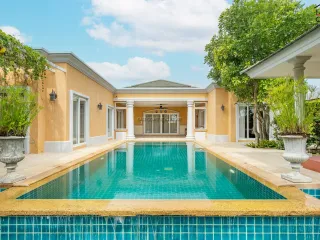 For Rent 3 Bedroom House In Bang Lamung, Chonburi