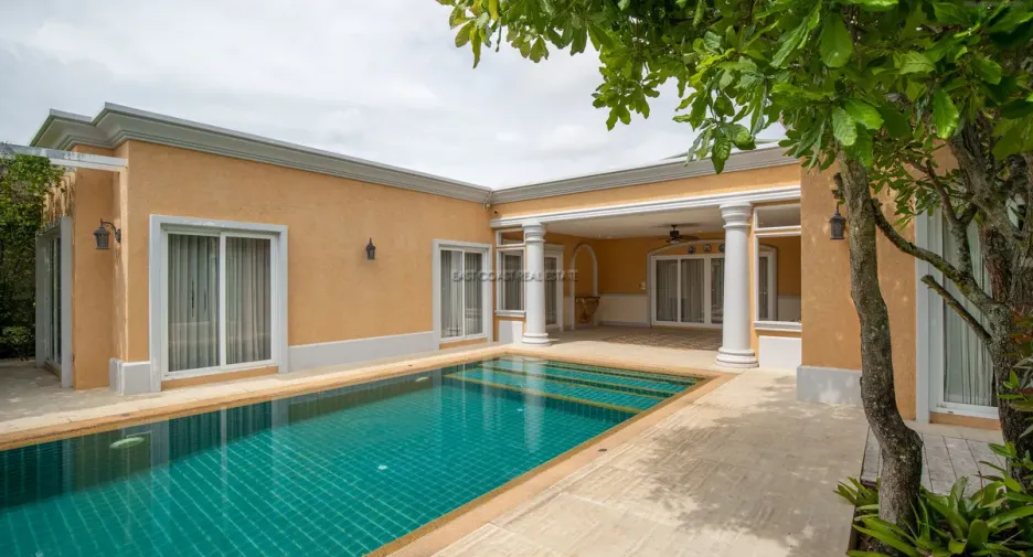 For rent and for sale 3 bedrooms house in Bang Lamung, Chonburi