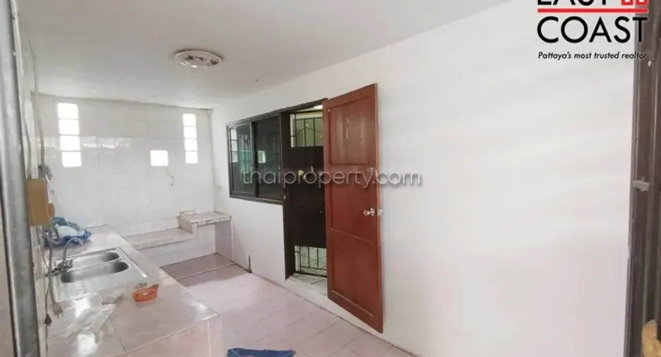 For rent and for sale 3 bedrooms house in Bang Lamung, Chonburi