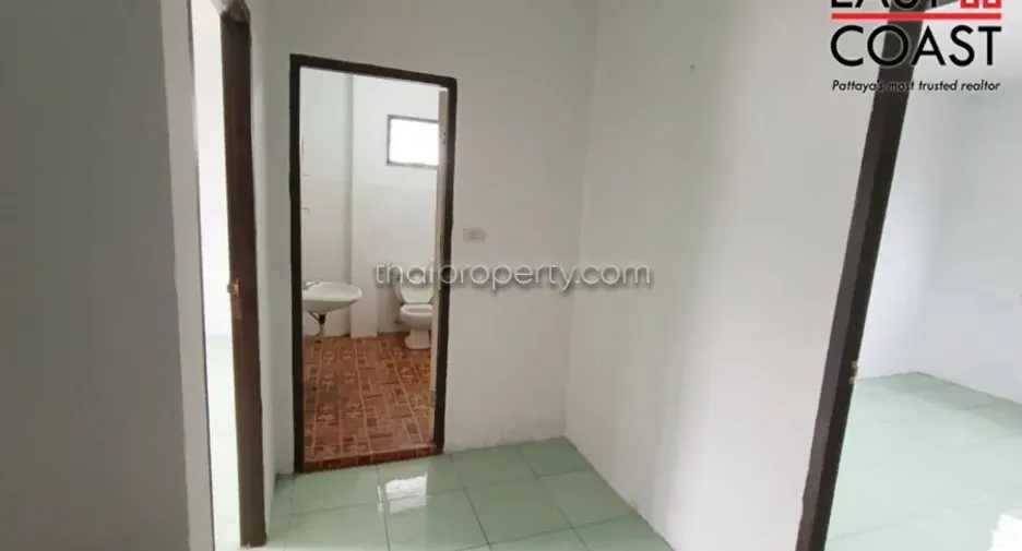 For rent and for sale 3 bedrooms house in Bang Lamung, Chonburi
