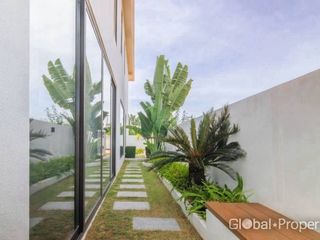 For sale 4 bedrooms house in Bang Lamung, Chonburi