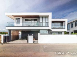 For sale 4 bedrooms house in Bang Lamung, Chonburi