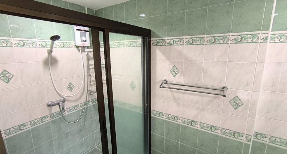 Haus zum Kauf mit 3 Zimmer in Bang Lamung, Chonburi