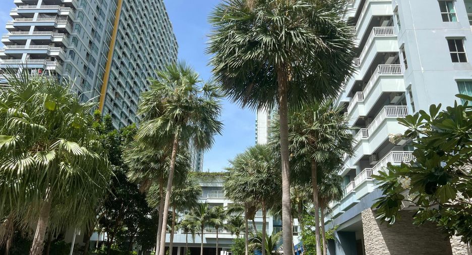 For sale 1 bed condo 