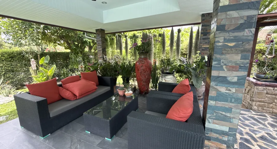 À vendre 6 chambres hôtel à Hua Hin, Prachuap Khiri Khan