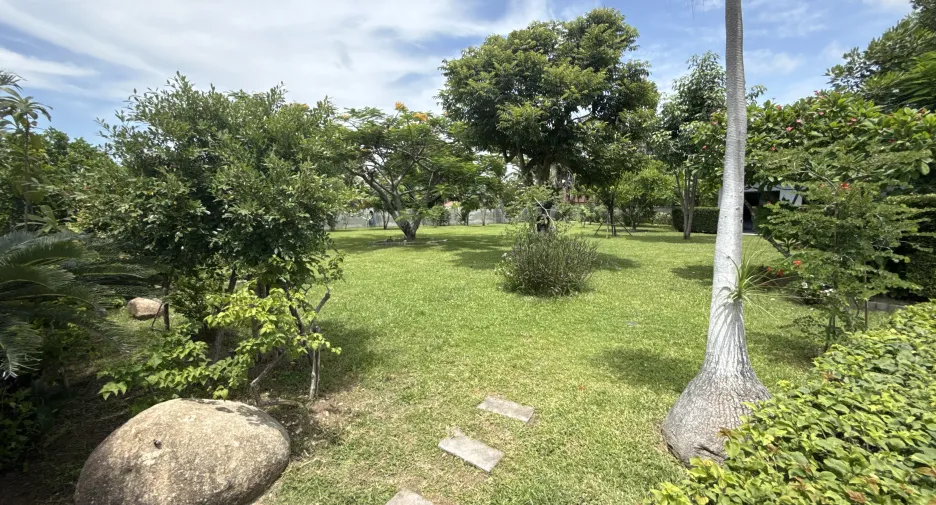 À vendre 6 chambres hôtel à Hua Hin, Prachuap Khiri Khan