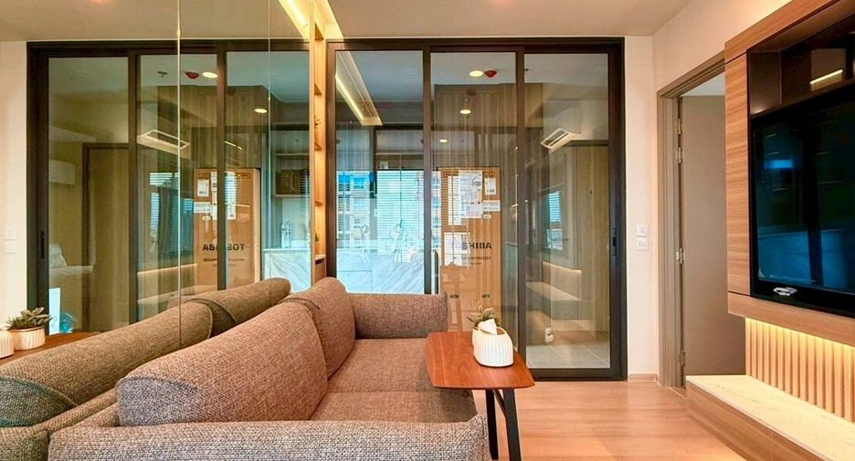 À louer 1 chambre condo à Phra Khanong, Bangkok