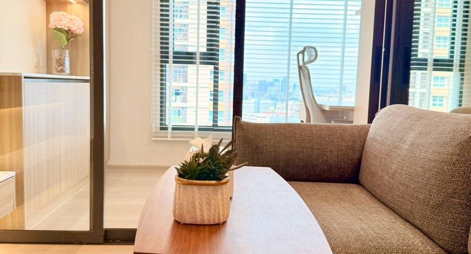 À louer 1 chambre condo à Phra Khanong, Bangkok
