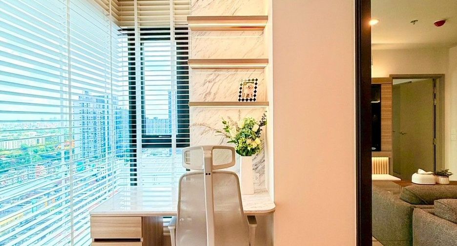 À louer 1 chambre condo à Phra Khanong, Bangkok