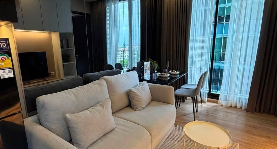 Condo en alquiler de 2 habitaciones en Phaya Thai, Bangkok