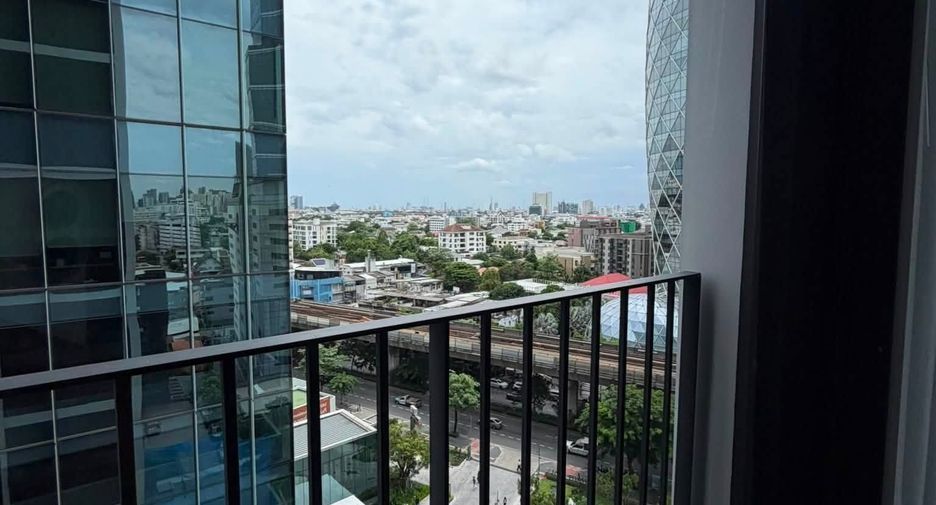 Condo en alquiler de 2 habitaciones en Phaya Thai, Bangkok