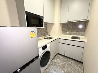 Condo en alquiler de 2 habitaciones en Bang Na, Bangkok