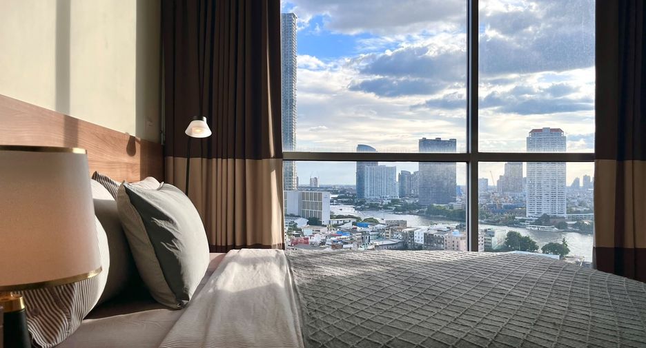 For rent 2 bedrooms condo in Sathon, Bangkok
