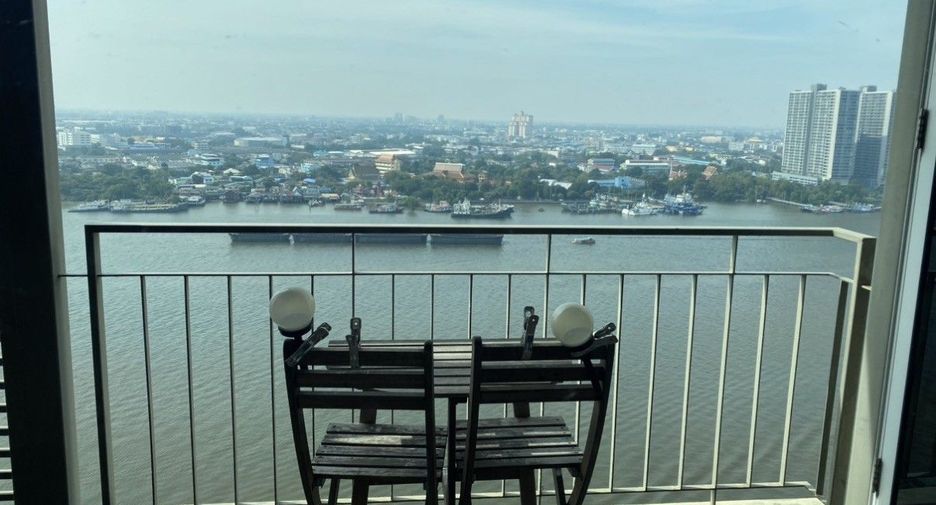 For sale 2 ベッドルーム condo in Yan Nawa, Bangkok