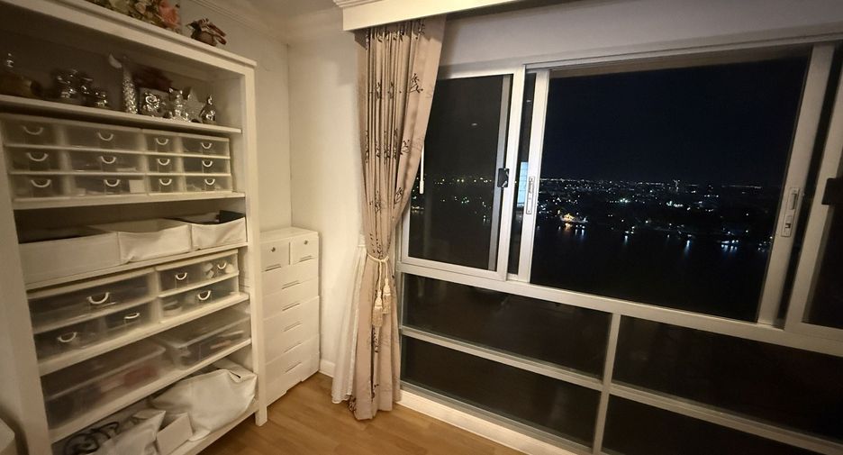 For sale 2 ベッドルーム condo in Yan Nawa, Bangkok