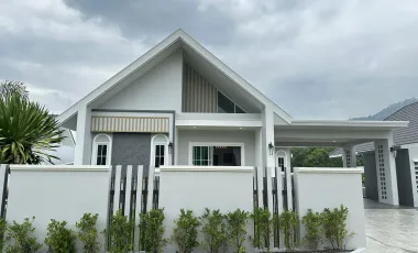 For sale 3 bedrooms villa in Cha Am, Phetchaburi