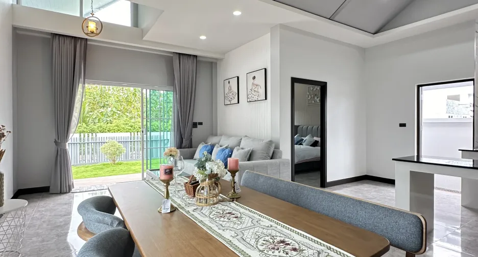 For sale 3 bedrooms villa in Cha Am, Phetchaburi