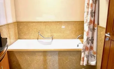 Wohnung zum Kauf mit 2 Zimmer in Sathon, Bangkok