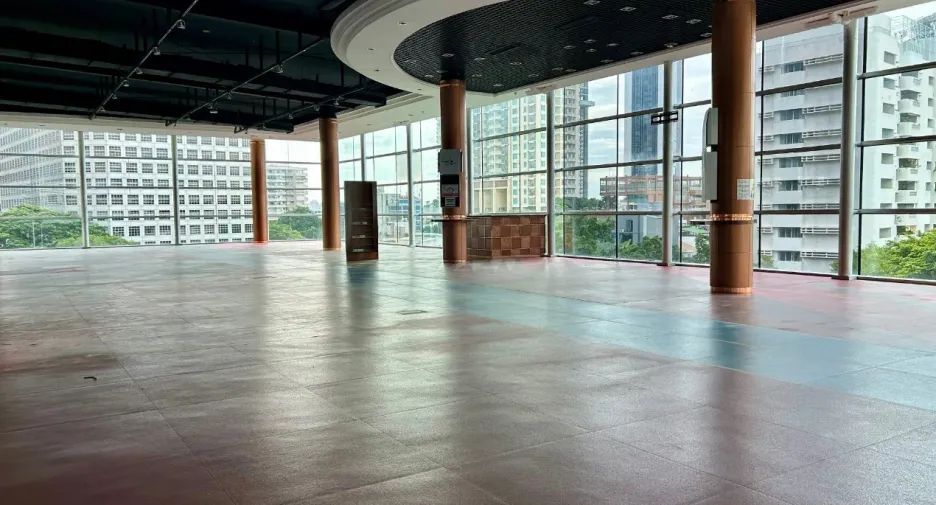For rent retail Space in Sathon, Bangkok