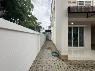 For sale 3 bedrooms townhouse in Hua Hin, Prachuap Khiri Khan