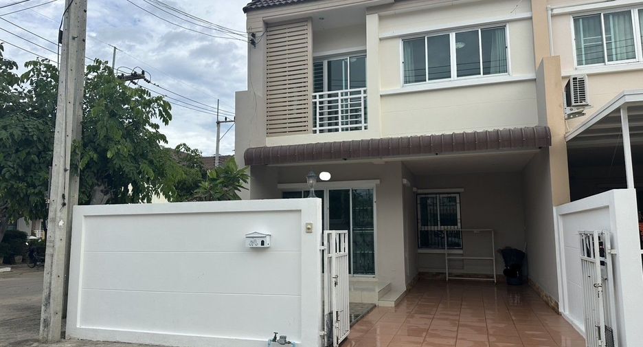 For sale 3 bedrooms townhouse in Hua Hin, Prachuap Khiri Khan
