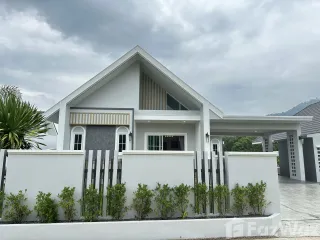For sale 4 bedrooms villa in Cha Am, Phetchaburi