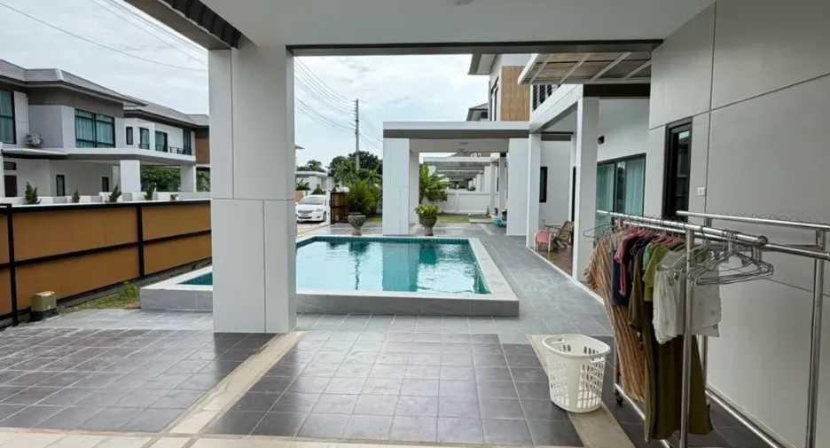 For rent 4 ベッドルーム house in Bang Lamung, Chonburi