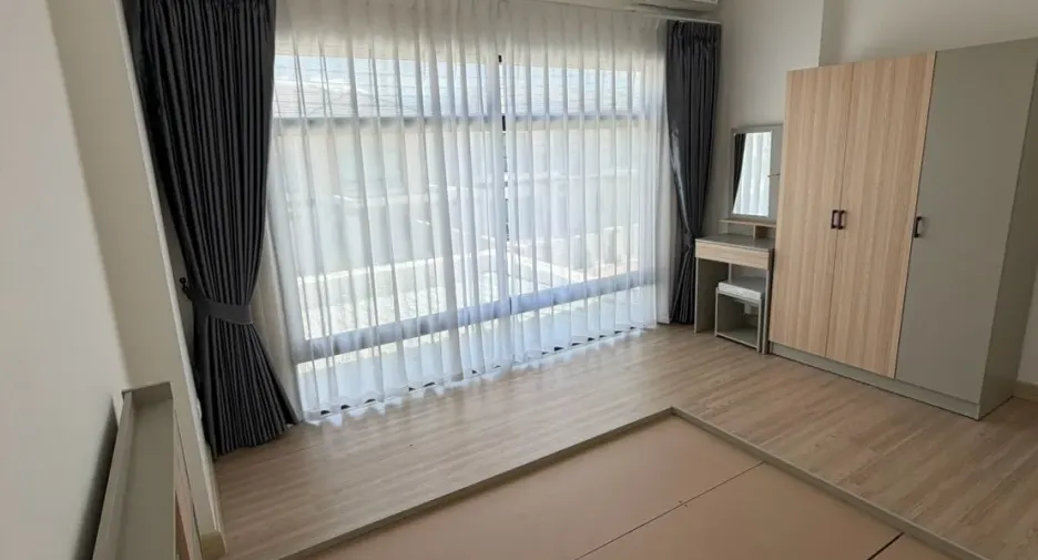 For rent 4 ベッドルーム house in Bang Lamung, Chonburi