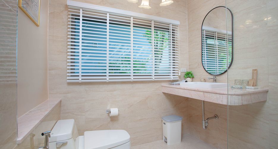 For rent 4 ベッドルーム villa in Mueang Phuket, Phuket