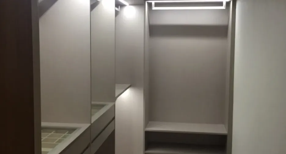Wohnung zur Miete mit 2 Zimmer in Khlong Toei, Bangkok