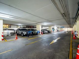 Аренда офис в Ратчатхещи, Бангкок