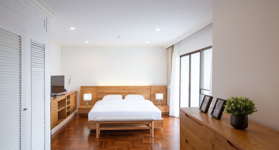 Apartamento en alquiler de 3 habitaciones en Watthana, Bangkok