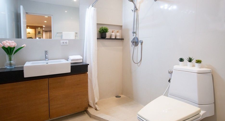 Apartamento en alquiler de 3 habitaciones en Watthana, Bangkok