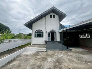 出租 5 卧室 独立屋 在 Mueang Chiang Mai, Chiang Mai