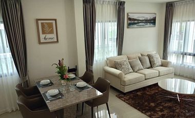 À louer 4 chambres maison à Bang Lamung, Chonburi