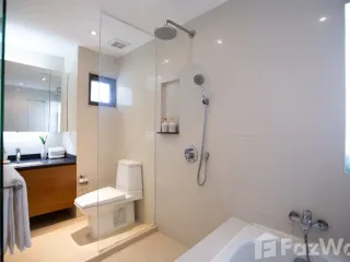 For rent 4 bedrooms apartment in Watthana, Bangkok