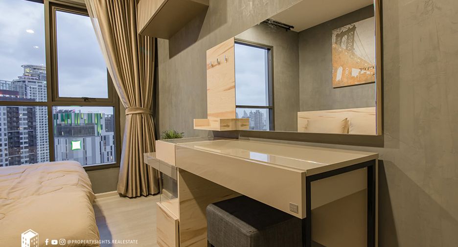 À vendre 1 chambre condo à Khlong Toei, Bangkok