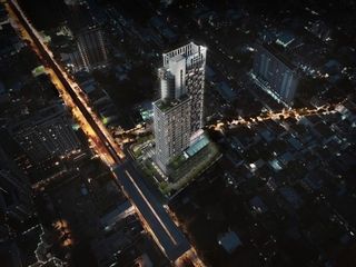 For sale 2 ベッドルーム condo in Phra Khanong, Bangkok