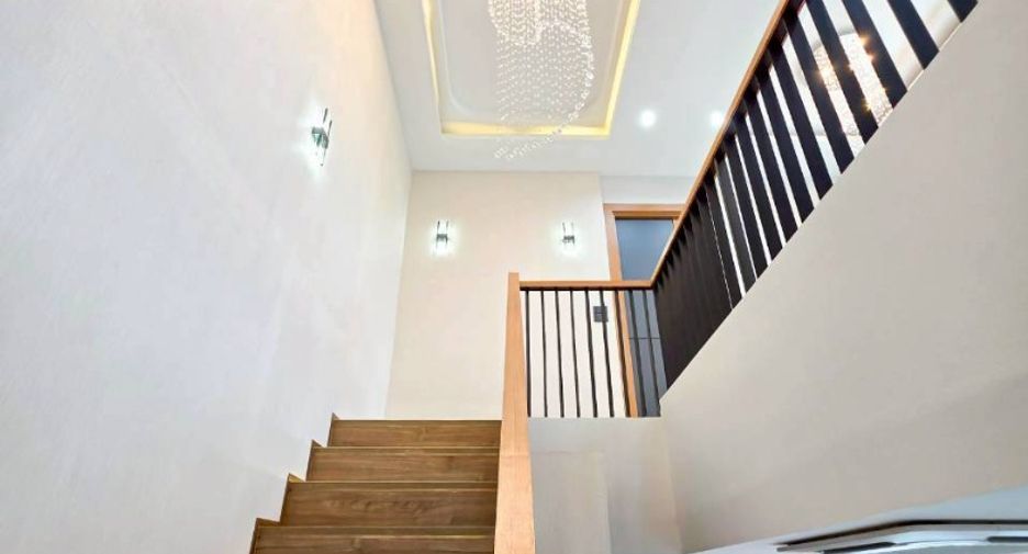 For sale 3 bedrooms villa in Bang Lamung, Chonburi