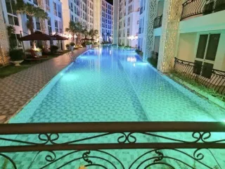 À louer 2 chambres condo à Bang Lamung, Chonburi