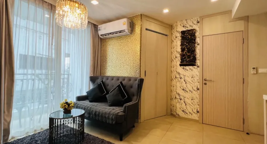 For rent 2 bedrooms condo in Bang Lamung, Chonburi